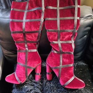 Classy velvet fill boot!  (8.5) Never been worn.  Wine color.